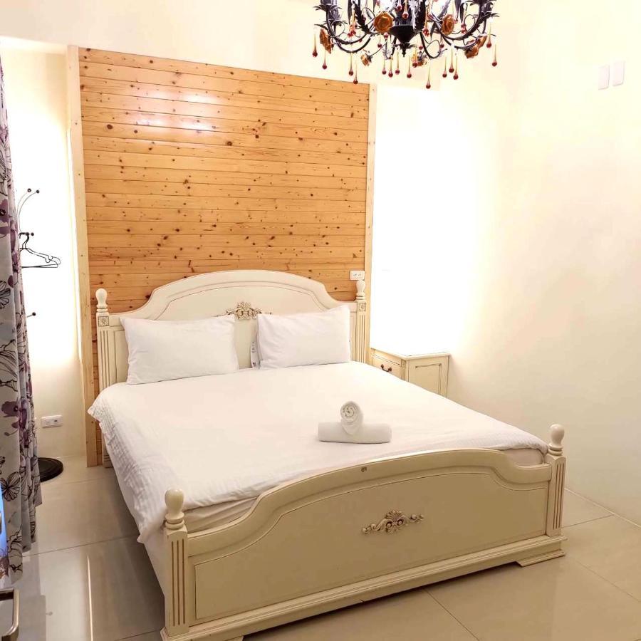花蓮前站-艾莉小屋電梯民宿 Hualien Extérieur photo